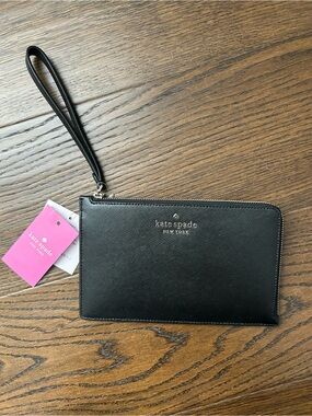 Kate Spade Wristlet - BNWT